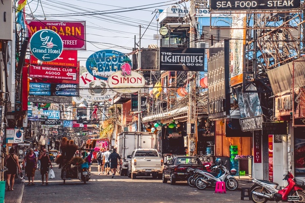 Тайланд паттайя улица волкин стрит. Таиланд улица волкин стрит. Как называется улица в тайланде. Как называется улица в тайланде. Тайланд уокинг стрит.