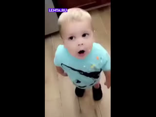 Каждому хорошему мальчику — по вкусняшке ... (видео)